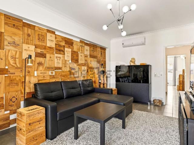 Apartamento venda em Quarteira, Loulé