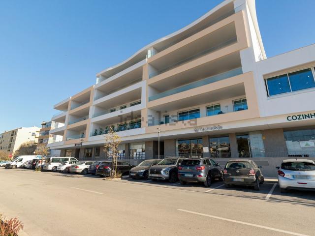 Apartamento alugar em Cerro das Mós, Lagos