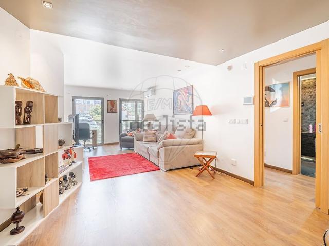 Apartamento venda em Quinta de Santa Teresa, Almada