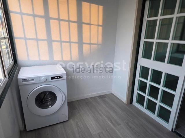 Apartamento alugar em Marco Cabaço, Almada