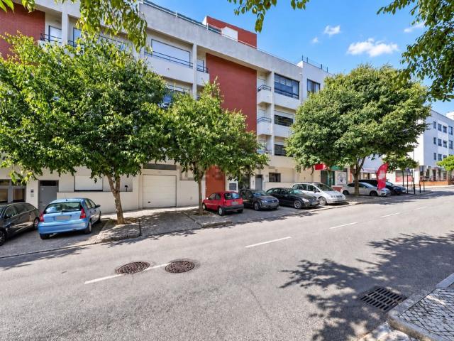 Apartamento venda em Quinta do Bom Retiro, Almada