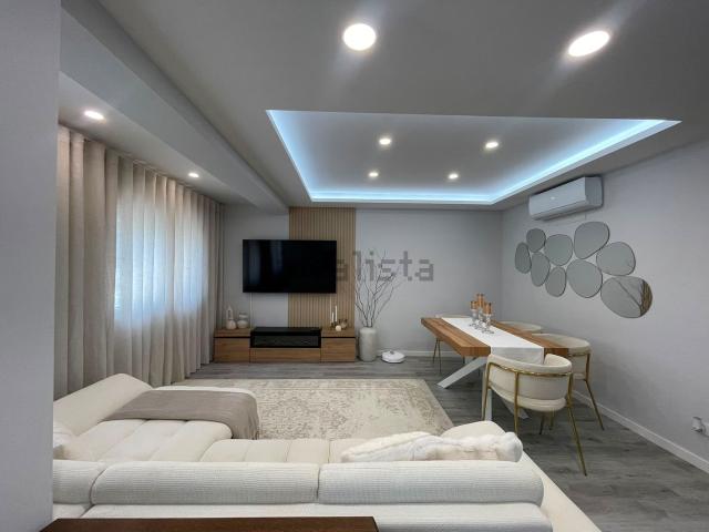 Apartamento venda em Almada, Setúbal