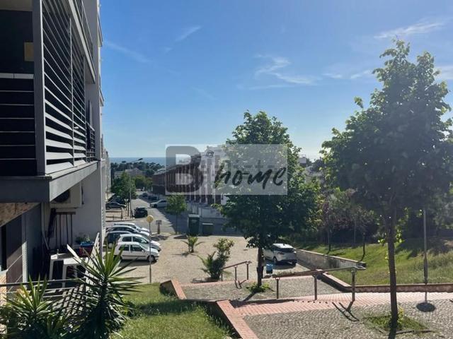 Apartamento alugar em Almada, Setúbal