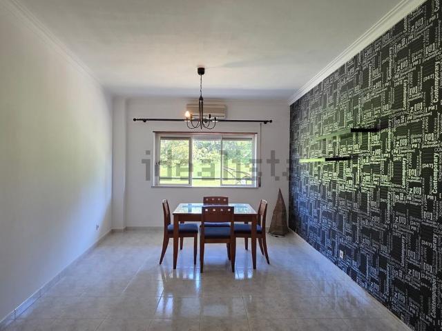Apartamento venda em Cassapo, Almada