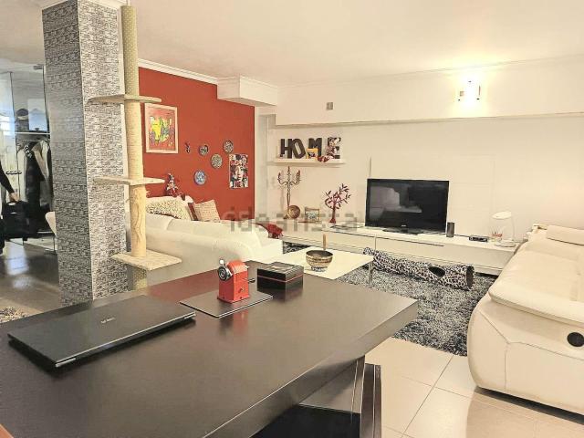 Duplex venda em Vale Figueira, Almada