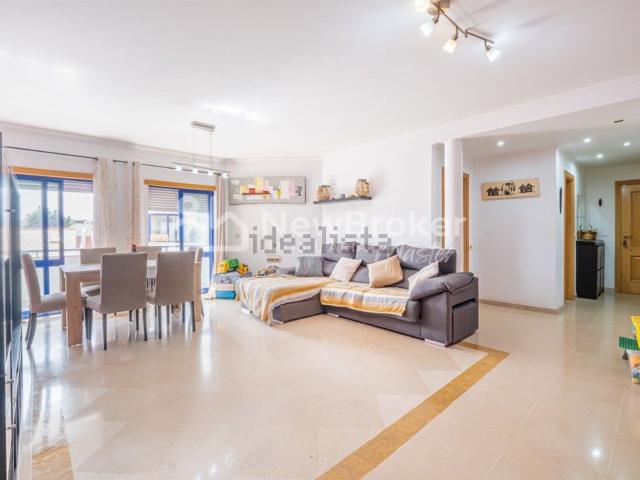Apartamento venda em Quinta da Aleluia, Almada