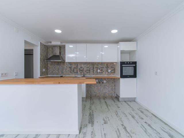 Apartamento venda em Casal de Santo António, Almada