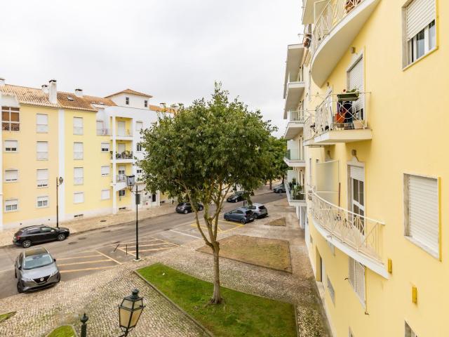 Apartamento venda em Quinta da Várzea, Almada