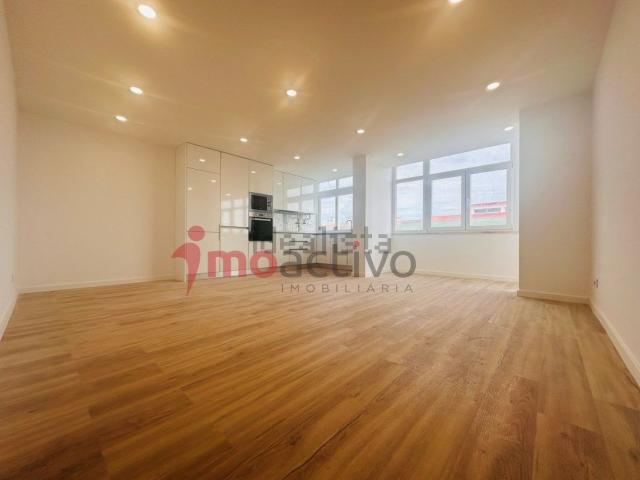 Apartamento venda em Palhais, Almada