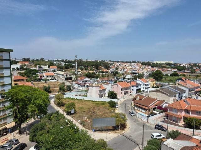 Apartamento venda em Quinta da Caneira, Almada