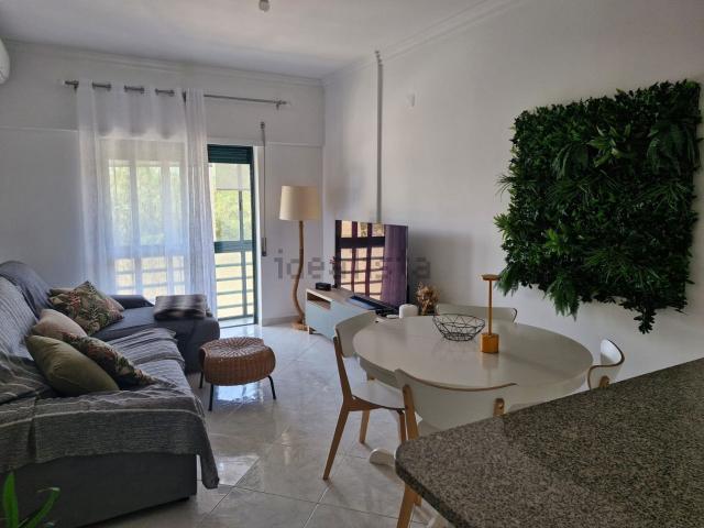Apartamento alugar em Quinta da Caneira, Almada