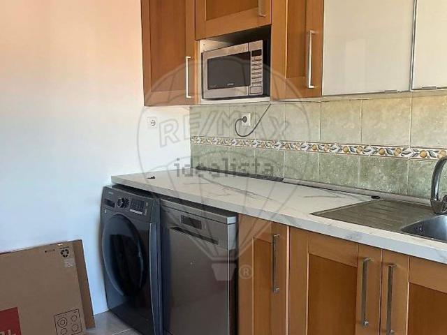 Apartamento alugar em Quinta da Barriga, Almada