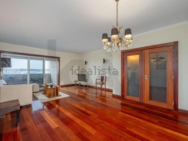 Apartamento venda em Maia, Gueifães
