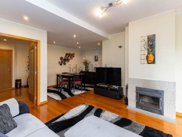 Apartamento venda em Maia, Gueifães