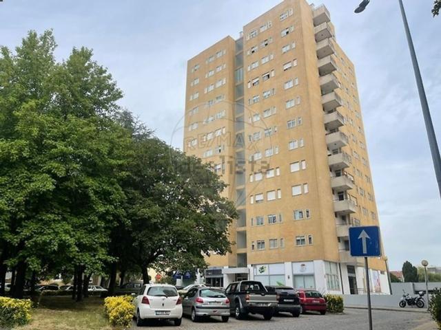 Apartamento venda em Maia, Gueifães