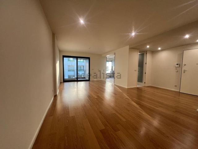 Apartamento venda em Maia, Gueifães