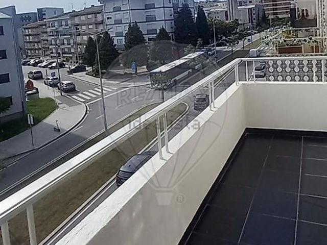 Apartamento venda em Maia, Gueifães