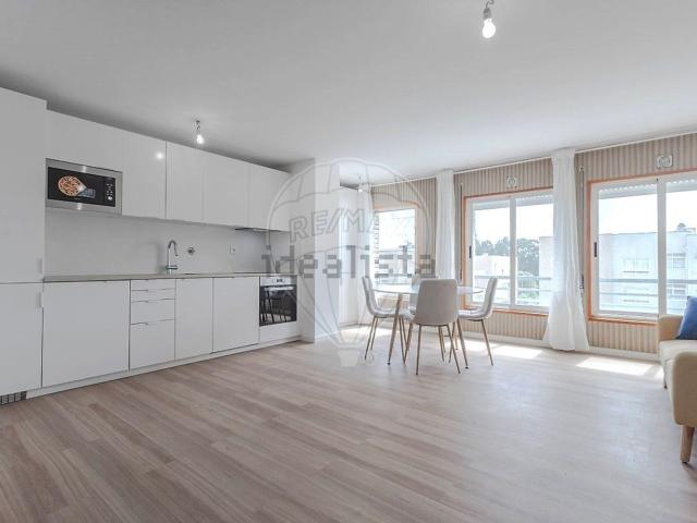 Apartamento venda em Maia, Barca