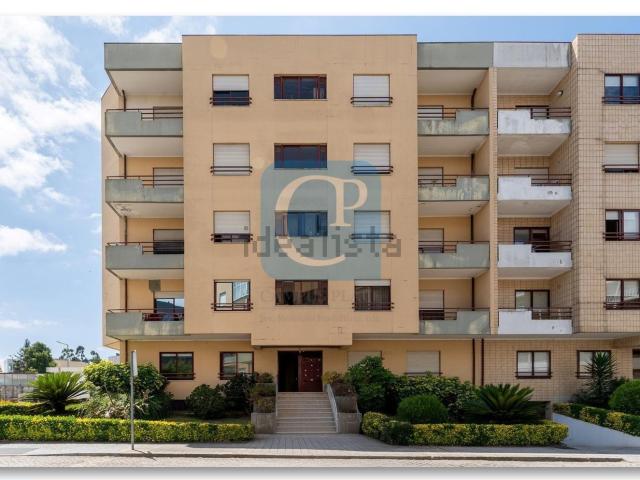 Apartamento venda em Maia, Gueifães