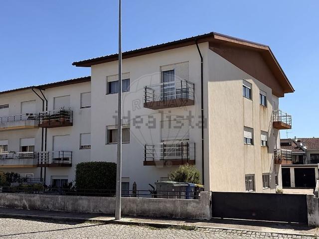 Apartamento venda em Maia, Gueifães