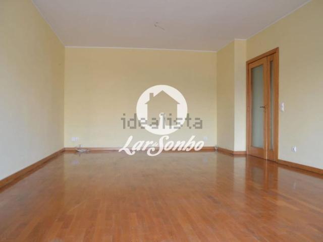 Apartamento venda em Maia, Gueifães