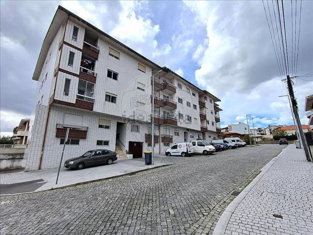 Apartamento venda em Maia, Gueifães