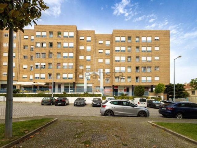 Apartamento venda em Maia, Gueifães