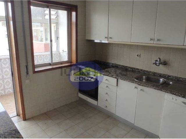 Apartamento venda em Maia, Gueifães