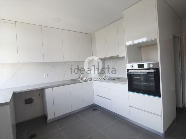 Apartamento venda em Maia, Gueifães