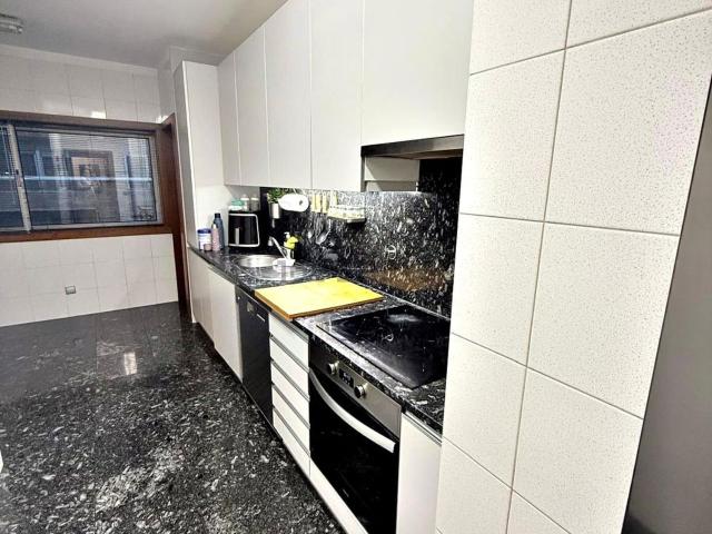 Apartamento venda em Maia, Gueifães