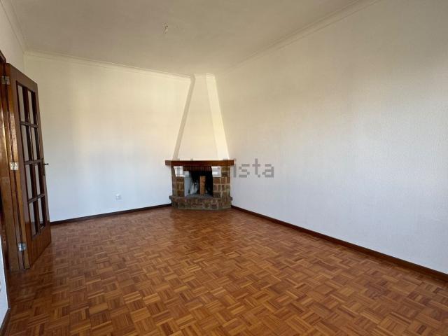 Apartamento alugar em Maia, Gueifães