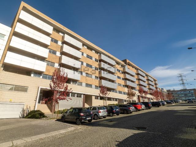 Apartamento venda em Maia, Gueifães