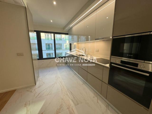 Apartamento venda em Maia, Gueifães