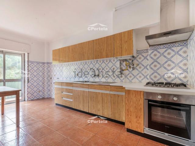 Apartamento alugar em Cidade de Santarém, Santarém
