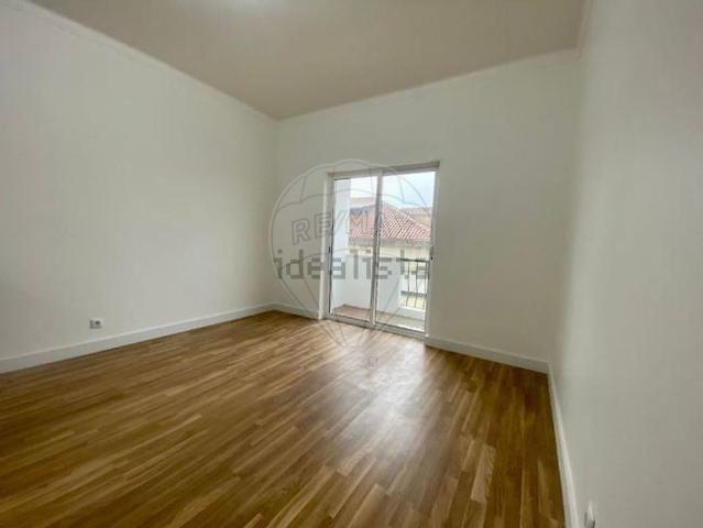 Apartamento alugar em Santarém