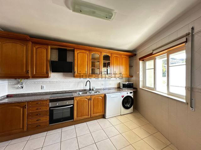 Apartamento alugar em Santarém