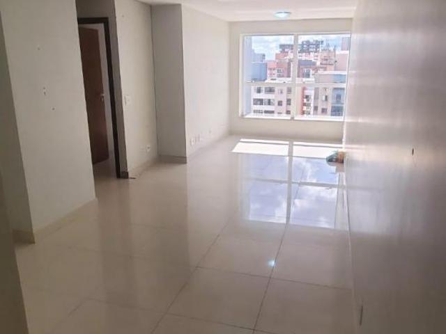 Apartamento venda em Região Geográfica Imediata do Distrito Federal, Região Integrada de Desenvolvimento do Distrito Federal e Entorno