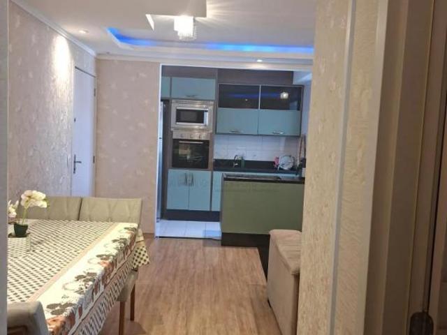 Apartamento venda em Parque Industriário, Santo André