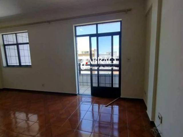 Apartamento venda em Região Geográfica Imediata de Barbacena, Barbacena