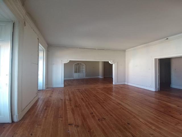 Apartamento alugar em Campo de Ourique, Lisboa