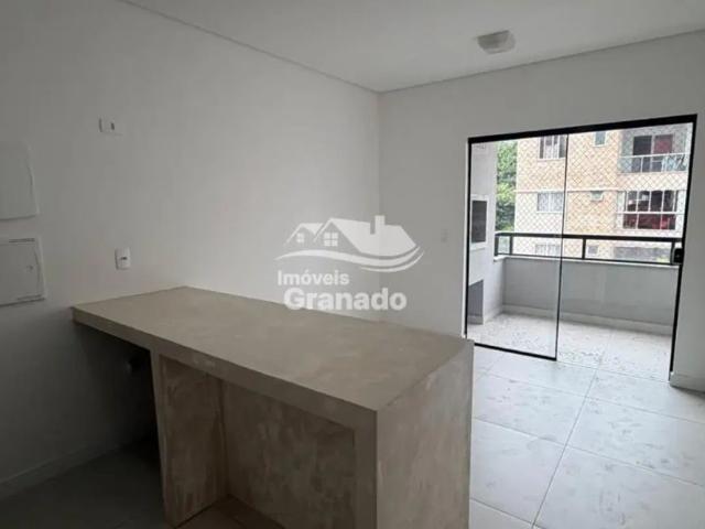 Apartamento aluguel em Monte Alegre, Camboriú