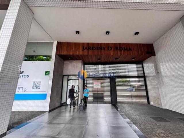 Apartamento venda em Região Geográfica Imediata de Maringá, Maringá