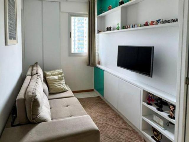 Apartamento venda em Região Geográfica Imediata do Distrito Federal, Região Integrada de Desenvolvimento do Distrito Federal e Entorno