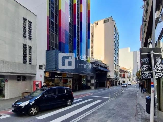Apartamento aluguel em Região Geográfica Imediata de Florianópolis, Desterro