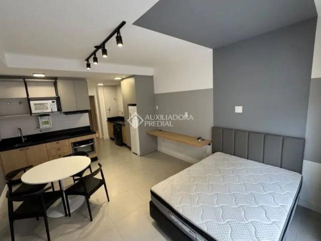 Apartamento aluguel em Morro da Cruz, Florianópolis