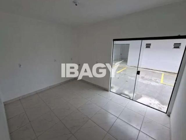 Apartamento aluguel em Aririú, Palhoça