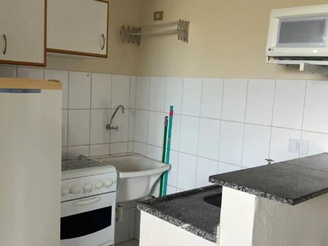 Apartamento aluguel em Universidade, Londrina