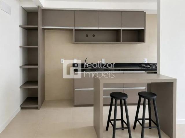 Apartamento aluguel em Morro da Cruz, Florianópolis