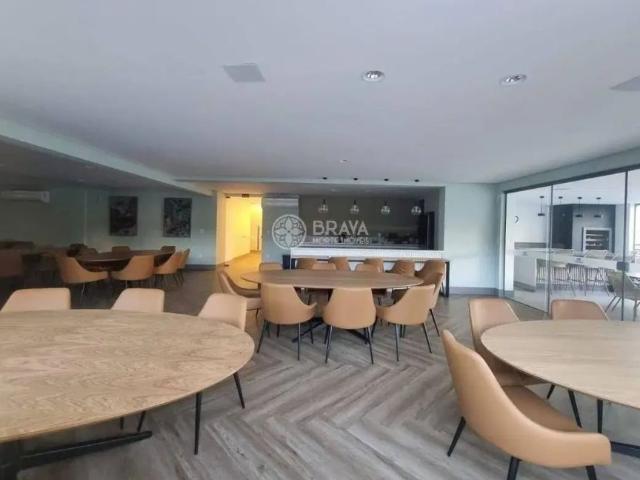 Apartamento aluguel em Ariribá, Itajaí
