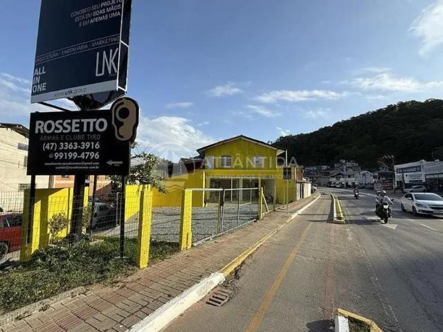 Apartamento aluguel em Monte Alegre, Camboriú